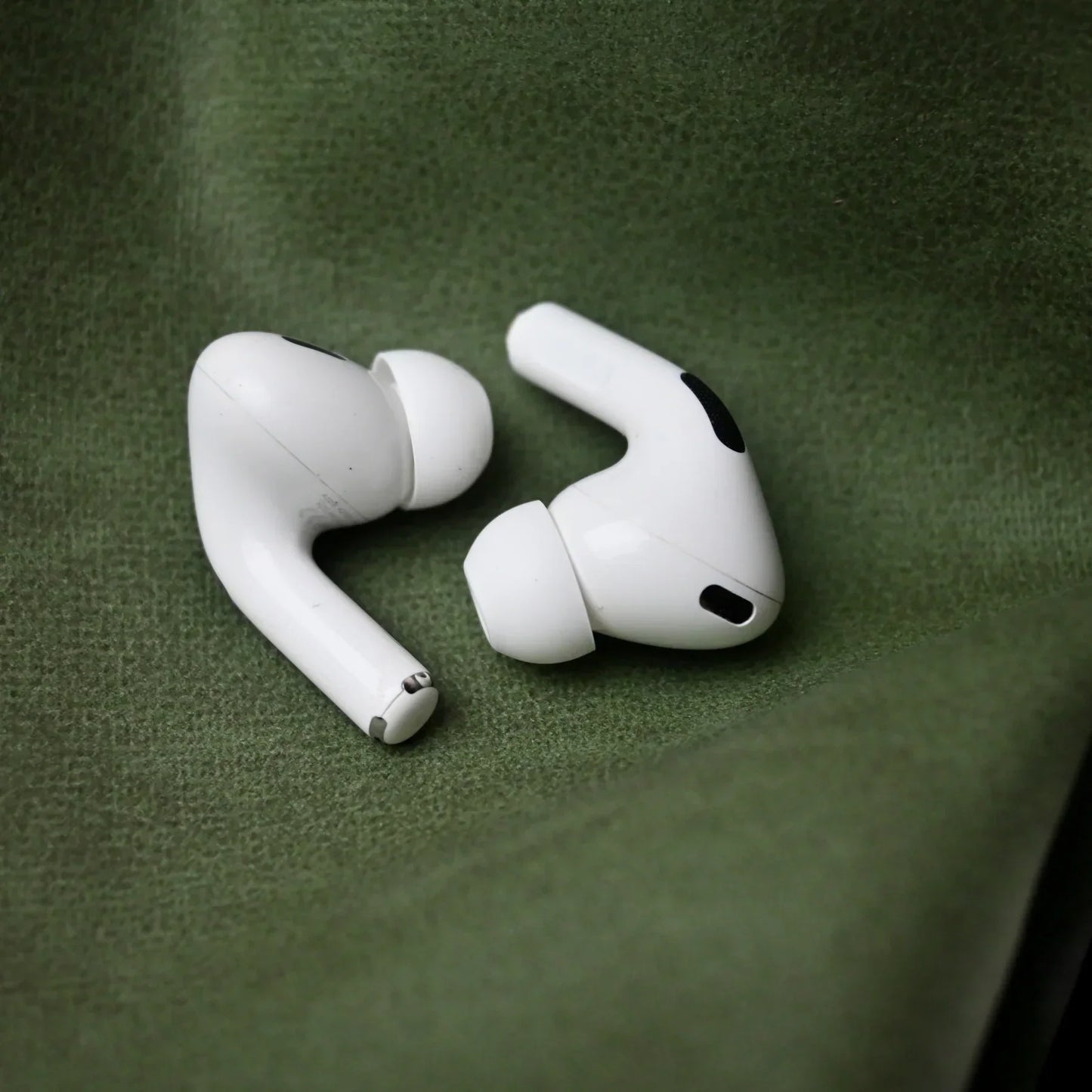 SG Air Pods Pro 2nd Generation | (Type‑C Charging) | 100% warranty Covered| 7 Days Replacement
